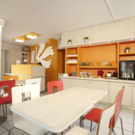 מלון Heco Lyon Sud וינה