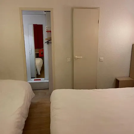 Première Classe Lyon Sud * Vienne (Isere)