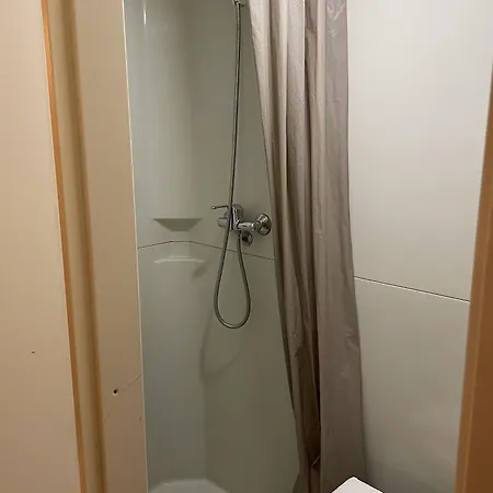 Première Classe Lyon Sud * Vienne (Isere)