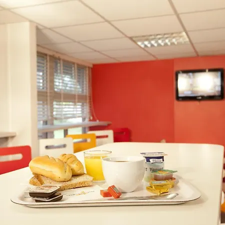 Hotel Première Classe Lyon Sud