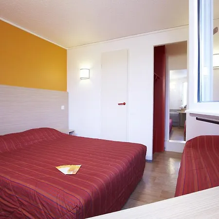 Première Classe Lyon Sud