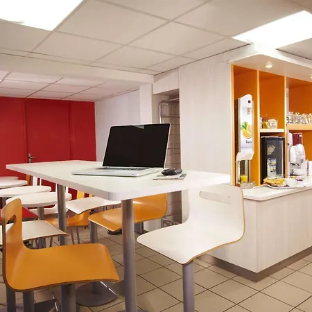 Hotel Première Classe Lyon Sud